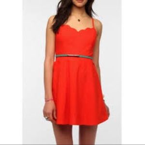 UO Scallop Trim Linen Dress